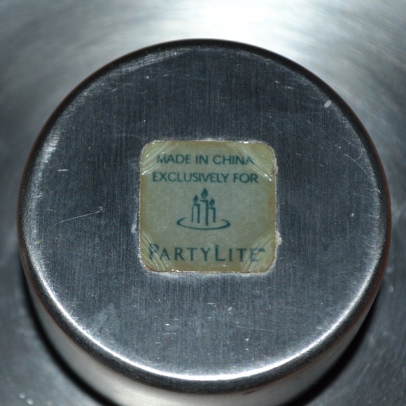 PartyLite set of two stainless steel tea light holders - Picture 5 of 8